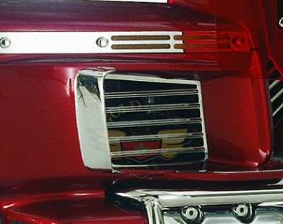 FAIRING SIDE VENT TRIM