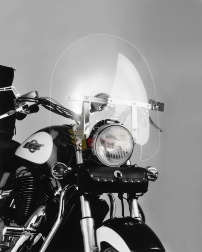 17" CLASSIC WINDSHIELD