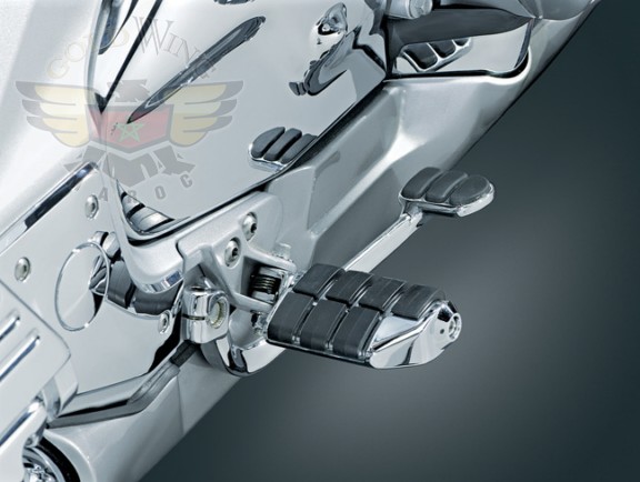 CHROME BRAKE PEDAL F/GL1800