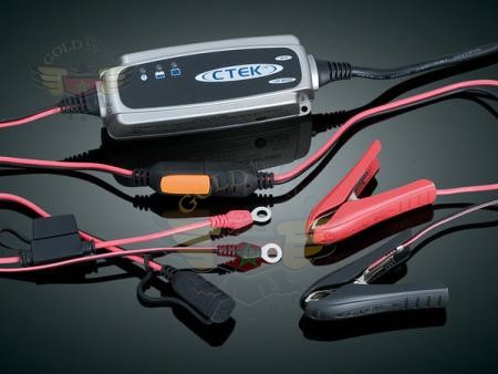 CTEK US 800 BATTERY CHARGER   