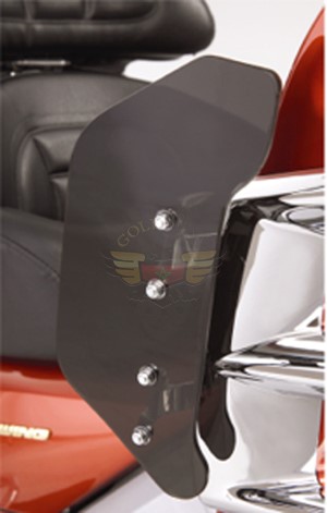 déflecteur inferieur du vent.(les panneaux du fumée) 52-665L