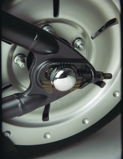 BILLET REAR AXLE NUT COVERS