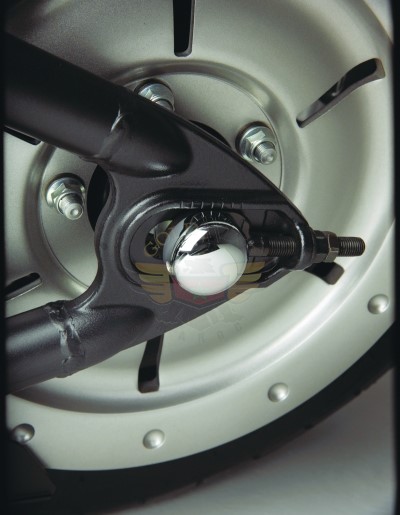 BILLET REAR AXLE NUT COVERS 71-131