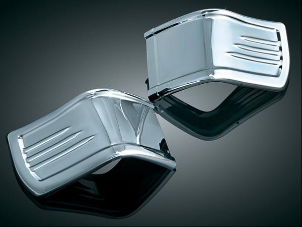 FRONT FENDER SKIRT ACCENT